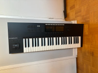 Komplete Kontrol S49 MK2 MIDI Keyboard