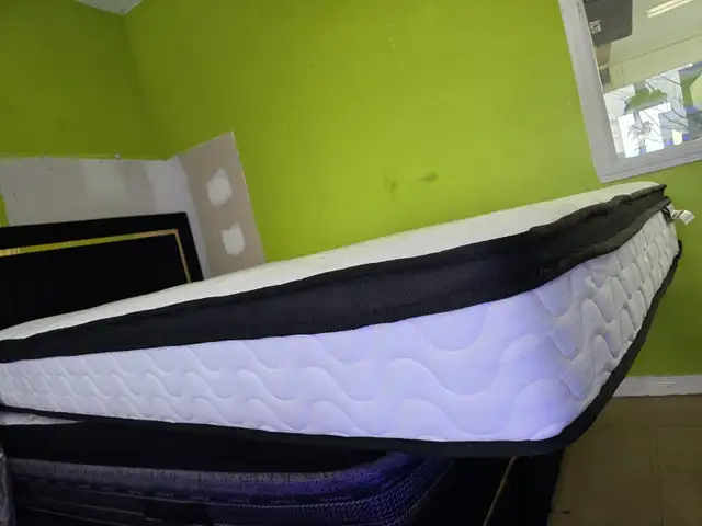 Matelas simple in Beds & Mattresses in Longueuil / South Shore - Image 4