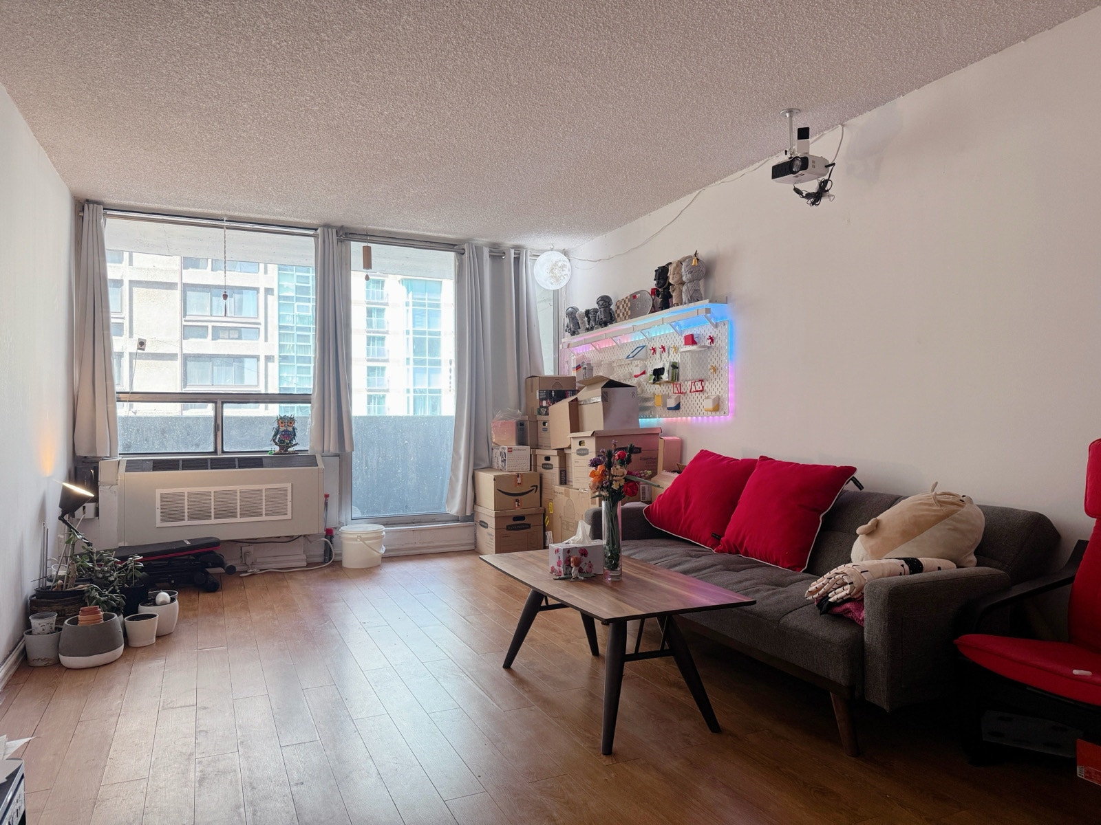 1645 Blvd. De Maisonneuve Ouest — photo 1