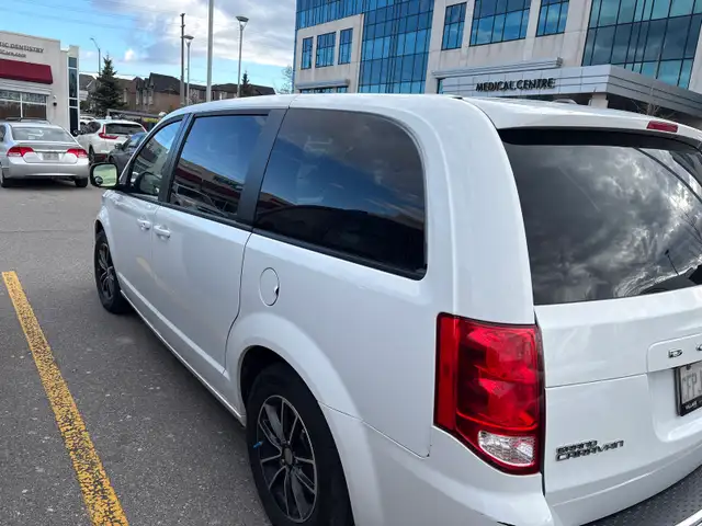 mini van available 453872836716144640