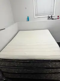 Queen mattress with stand
