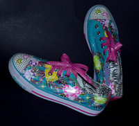 NEW Flirty Flutter Running Shoes : Size 5 : NEW