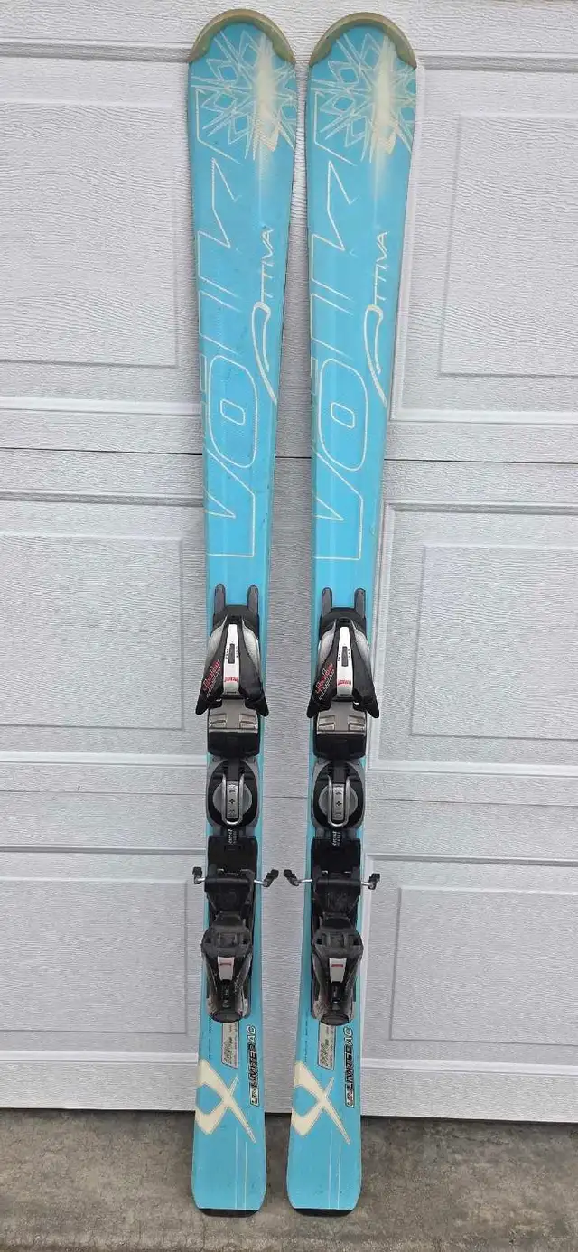 Voelkl Ski's in Ski in Cranbrook - Image 2