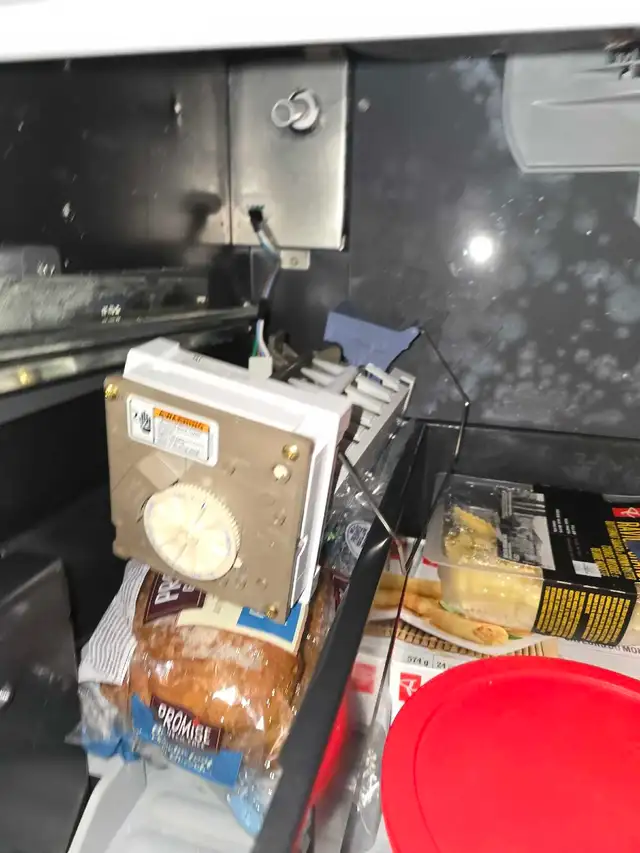 Appliance Repair  in Washers & Dryers in City of Toronto - Image 6