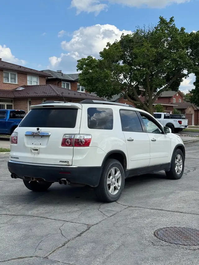 2010 GMC Acadia SLE62863707285762121