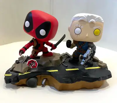 Funko Pop! " DEADPOOL VS CABLE " Comic Moments Bobble-Head # 318, View more