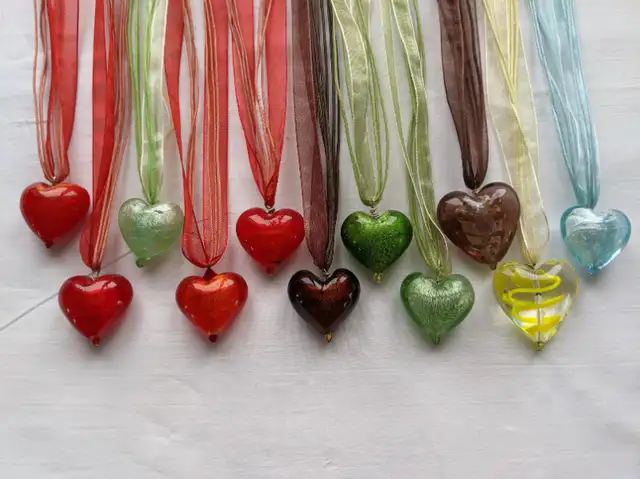 Murano Glass Pendants on Leather or Silver Chains $7 to $24 in Jewellery & Watches in Oakville / Halton Region - Image 8