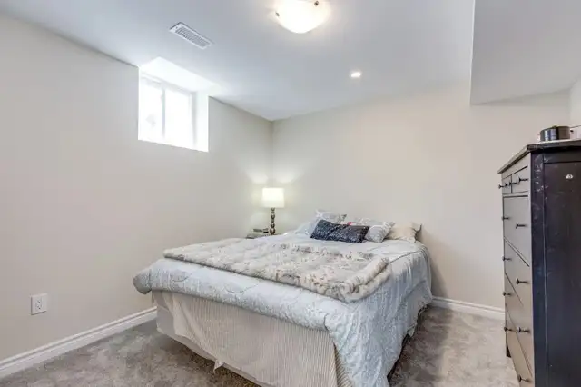 Spacious 2-Bedroom Newly Built Basement in Long Term Rentals in Edmonton - Image 4