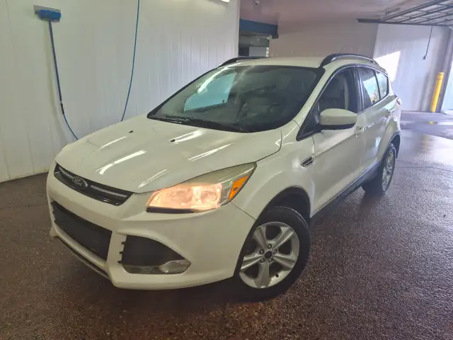 AWD Escape 2014