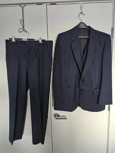Wm H Leishman Men Formal 3 Piece Wool Suit - 42 Jacket 34 Pants, View more
