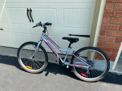 Kids / Girls Bicycles - 20" & 24", View more