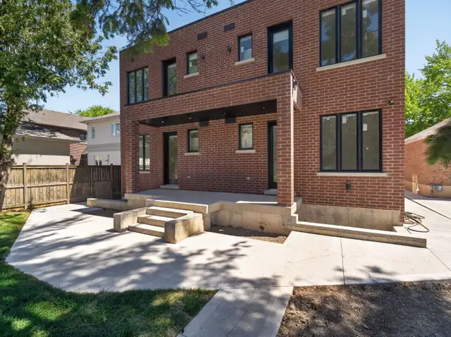 2 Bed, 2 Bath Apartment - 28 Norcross Road, Unit 3 in Long Term Rentals in City of Toronto - Image 28