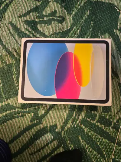 Selling a like-new Apple iPad 10th Generation (Model A2757). This is the Wi-Fi + Cellular model, so...