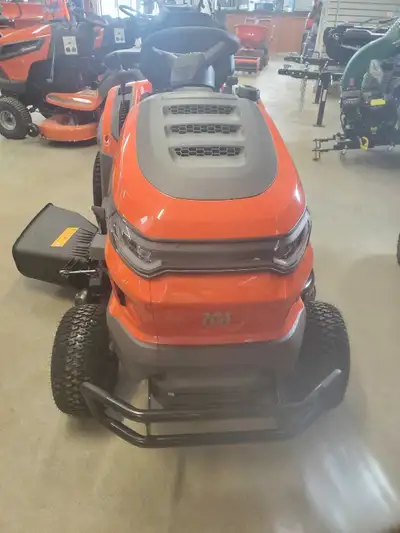 HUSQVARNA TS218T 42 INCH DECK GARDEN TRACTOR, View more
