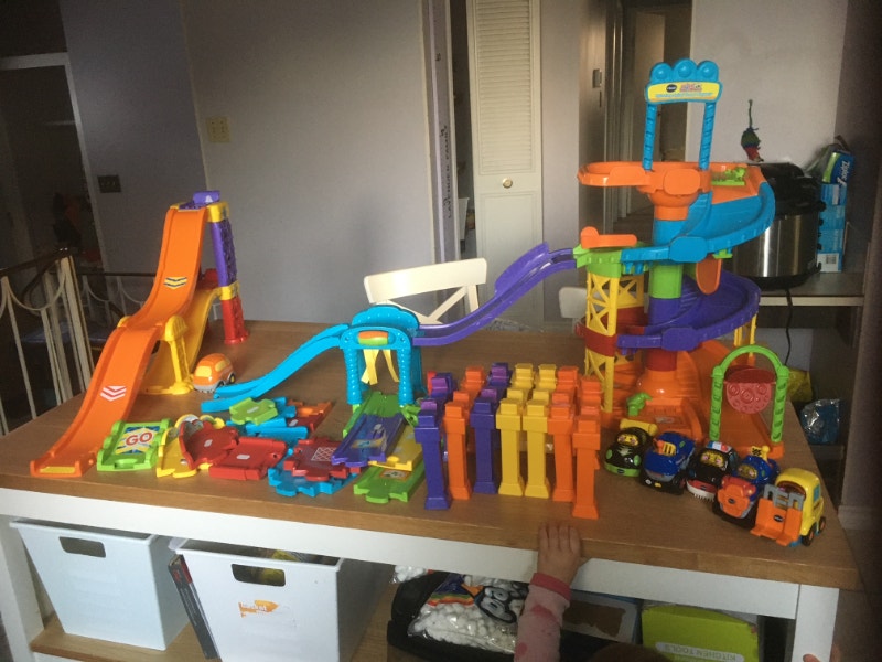 VTech Go Go Smart wheels car track playset Toys & Games Edmonton