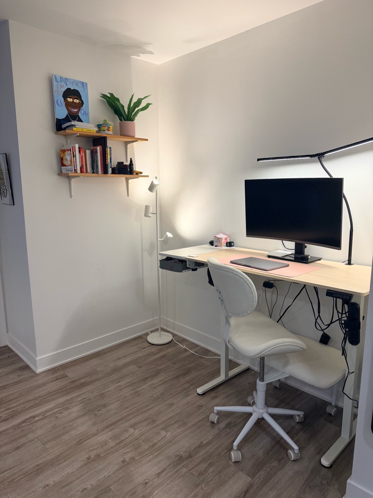 4 1/2 + espace de bureau à louer — photo 3