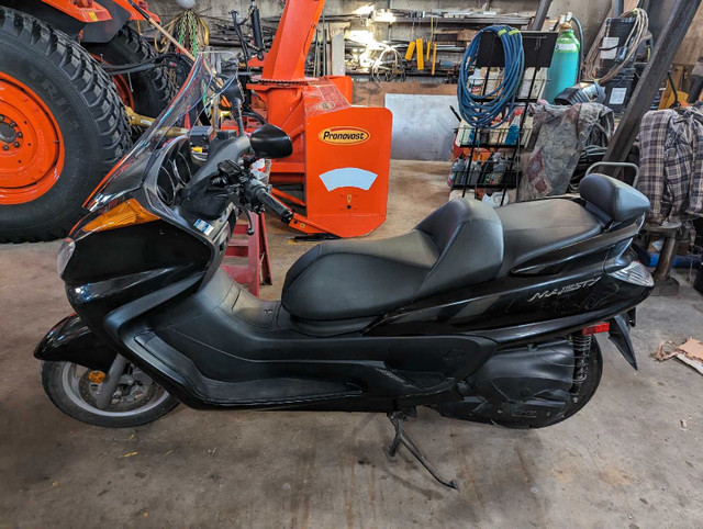 Scooter Yamaha Majesty 2011 dans Scooters et minimotos  à Ville de Québec