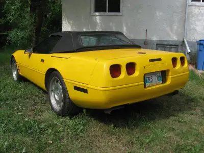 1995 Corvette Convertible 350-6 spd. std. runs and drives, no safety, selling as is for $11,500. obo...