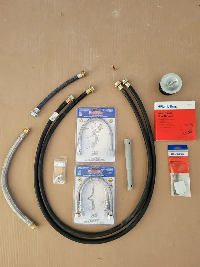 Plumbing supplies in Plumbing, Sinks, Toilets & Showers in Summerside - Image 2