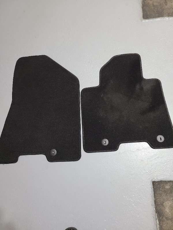 Factory Front Car Mat's for 2021-22 Kia Sportage (like new) in Other Parts & Accessories in City of Halifax