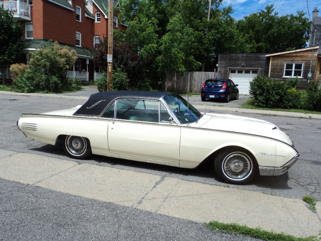 1961 THUNDERBIRD in Classic Cars in Gatineau - Image 2