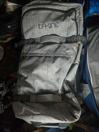 Dakine roller suitcase