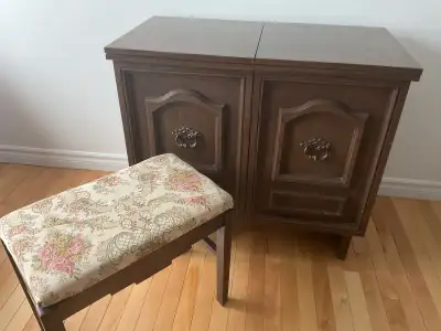 Meuble pour machine à coudre avec banc, View more