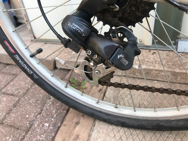 Vélo de montagne Infinity pour adulte dans De Montagne  à Ville de Montréal - Image 4