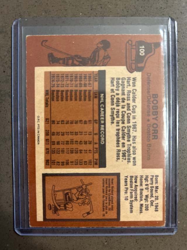 Bobby Orr Hockey Card in Arts & Collectibles in Markham / York Region - Image 2