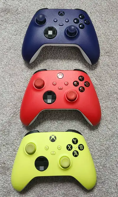 Xbox controller , View more
