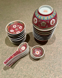Traditional Chinese porcelain dinnerware