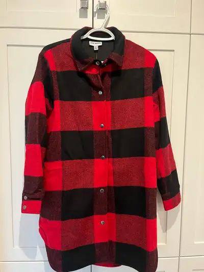 New women’s XS coat (Shacket) Steve Madden , View more