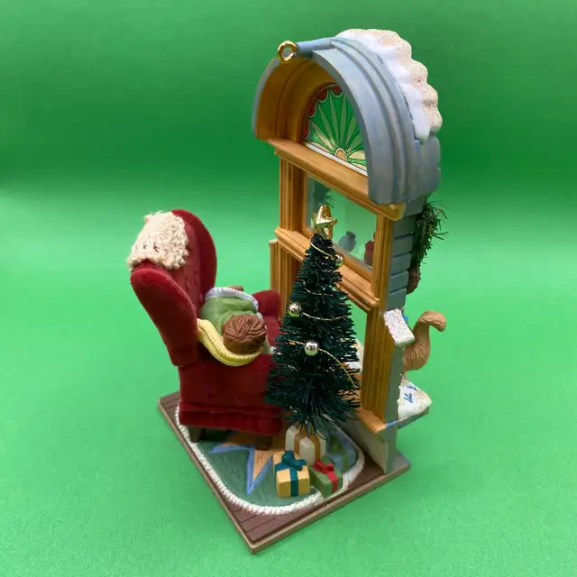 1st in Series “Christmas Window 2003” Hallmark Keepsake Ornament62864744584449123