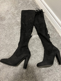 Knee high boots Steven Madden size 7