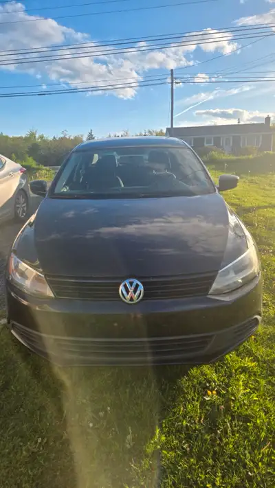 2012 Volkswagen Jetta, 2.0 gas engine, auto transmission, car works good and has new inspection. Rea...