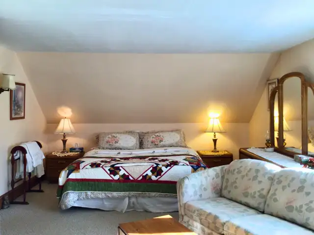 HANOVER ROOMS, all-inclusive, furnished, equipped, WIFI, parking in Short Term Rentals in Owen Sound - Image 2