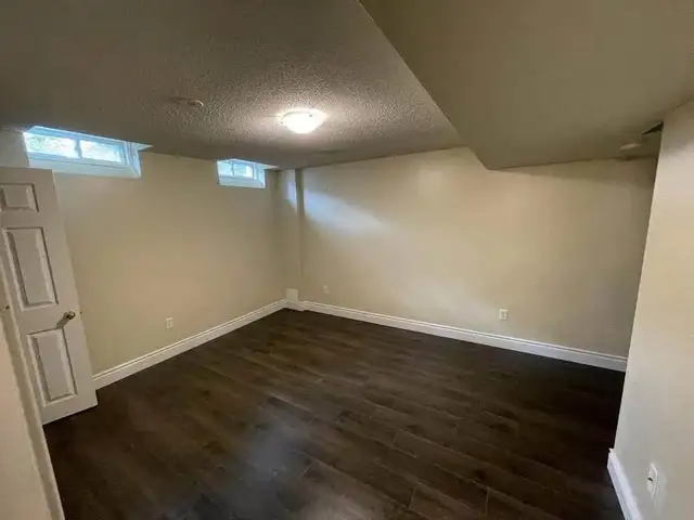 Walkout Basement Near Warden Station – 30 Min to Downtown! in Long Term Rentals in City of Toronto - Image 6