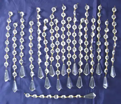 BRINS DE LUSTRE EN CRYSTAL PLAFONIER VINTAGE STRANDS OF CRYSTAL, View more