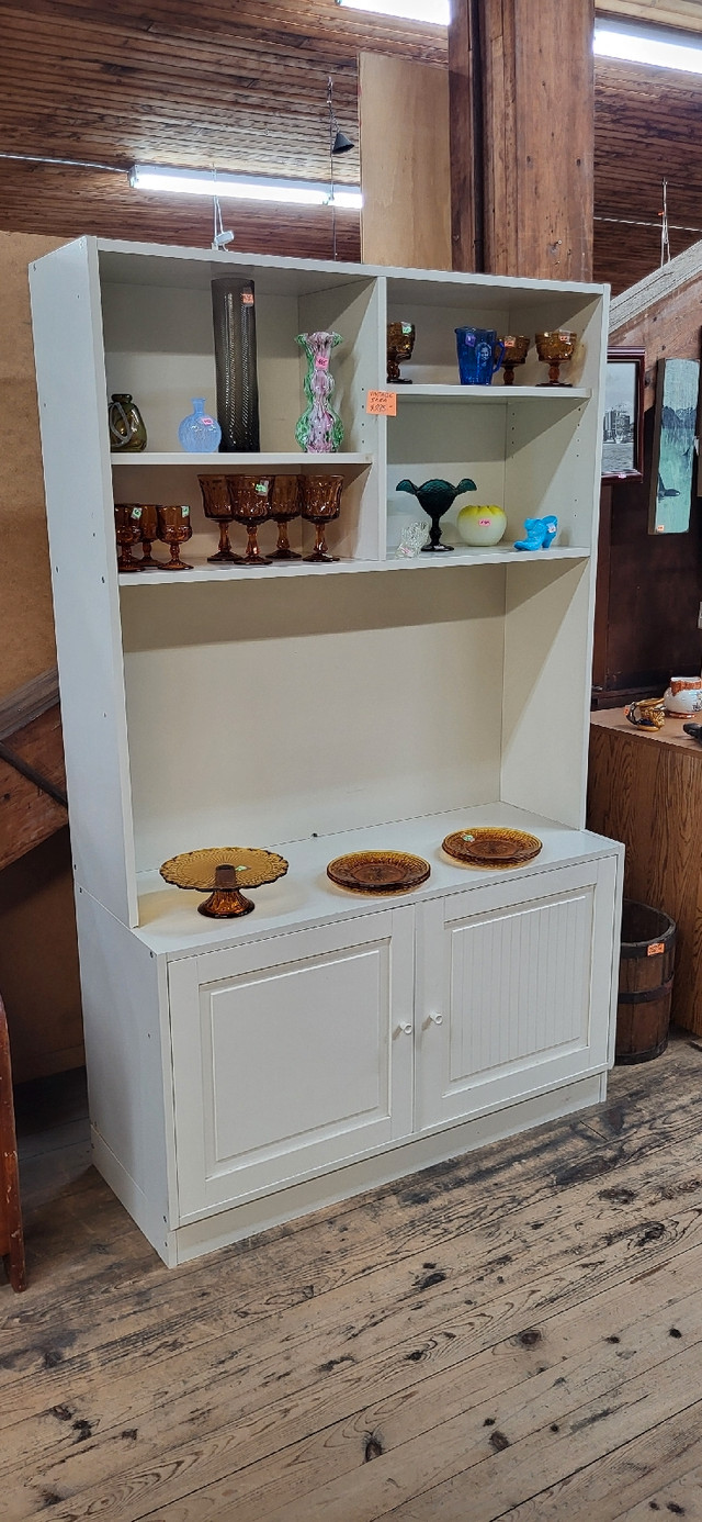 Vintage IKEA Hutch in Hutches & Display Cabinets in Trenton - Image 2