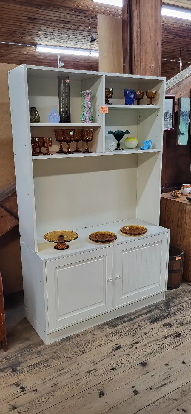 Vintage IKEA Hutch in Hutches & Display Cabinets in Trenton - Image 3