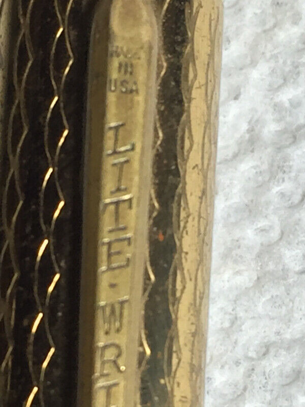 Old Lite Mechanical Pencil Lighter Made In Japan in Arts & Collectibles in Vancouver - Image 4