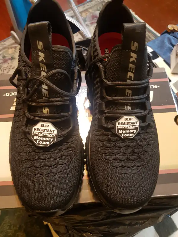 SKECHERS- SHOE- BOOT- BLACK IN COLOUR. SIZE 10. BRAND NEW IN BOX in Men's Shoes in City of Toronto - Image 2