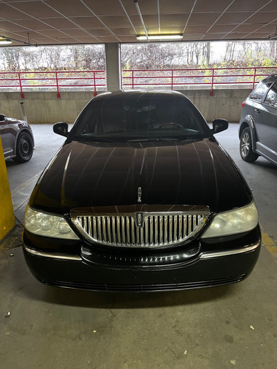 2009 Lincoln Town Car Signature L