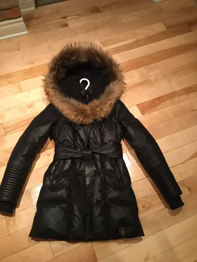 Vêtements filles in Kids & Youth in City of Montréal - Image 2