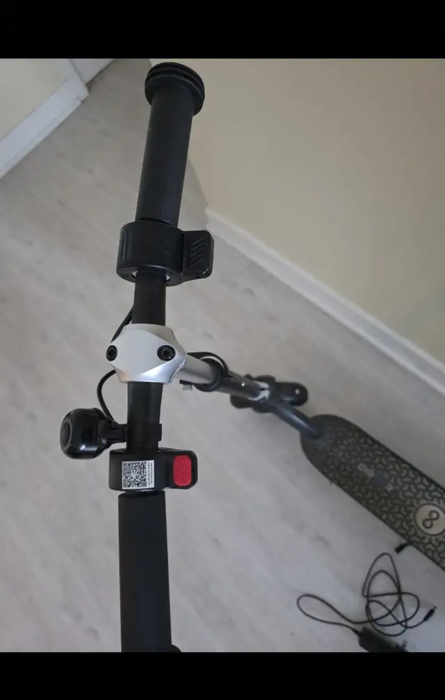 Gyroor H40 Electric Scooter593706851092418561
