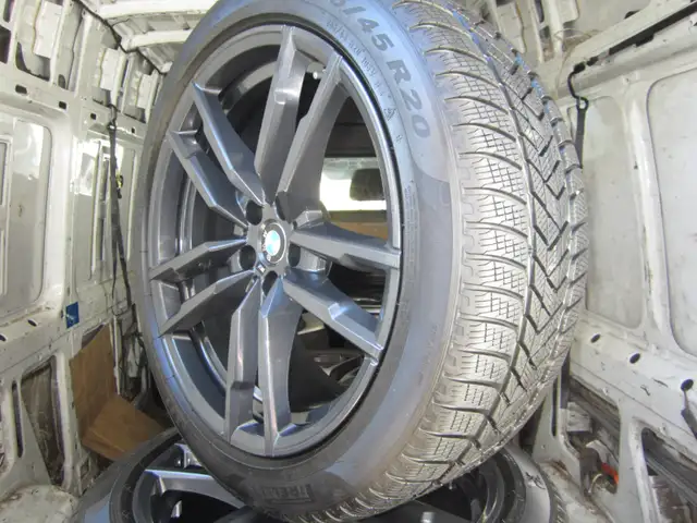 Original BMW X3M X4M 20" ferric grey style 764M cold weather set in Tires & Rims in Oakville / Halton Region - Image 3