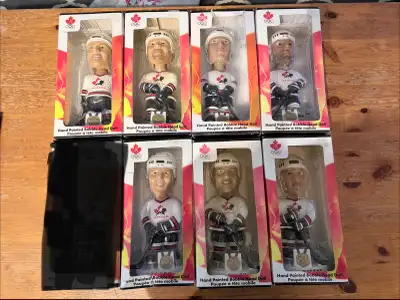 Team Canada 2002 Bobble Head Dolls - assorted players NIB , View more