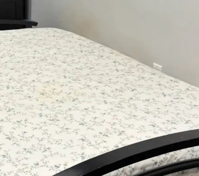 A furnished, shared room available for rent in Mississauga