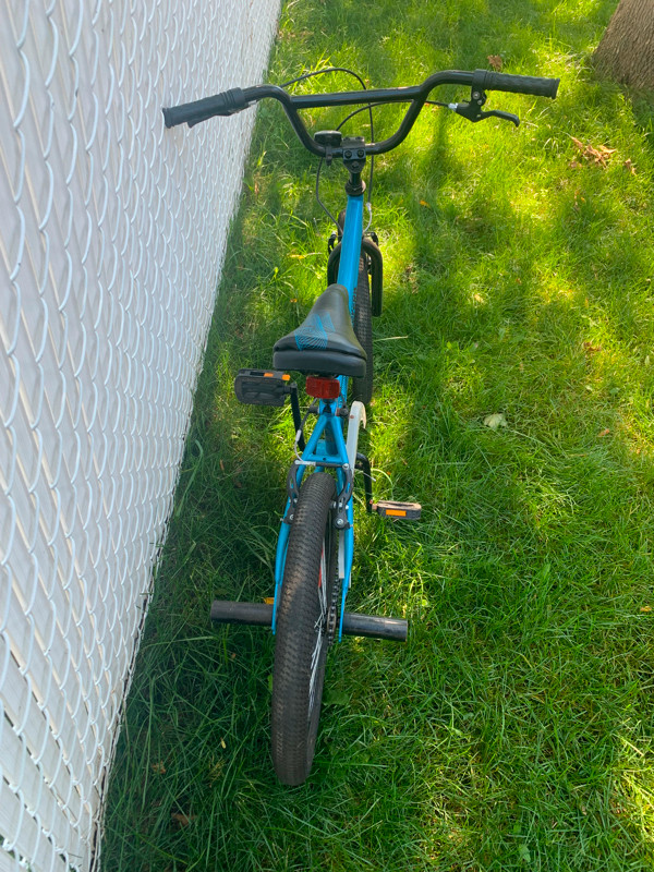 BMX style bike (75$) dans Enfants  à Ville de Montréal - Image 2