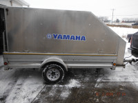 SINGLE ENCLOSED SNOWMOBILE TRAILER